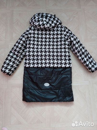 Куртка на девочку 146