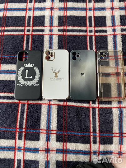 Чехлы на iPhone 11