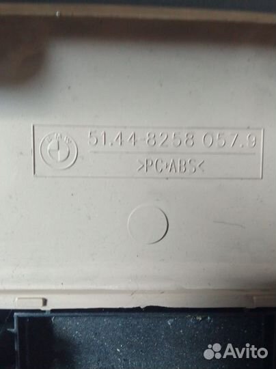 Плафон салонный BMW X5 E53 (1999—2003)