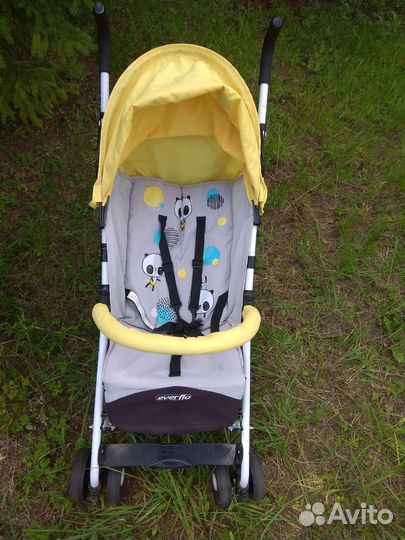 Прогулочная коляска трость