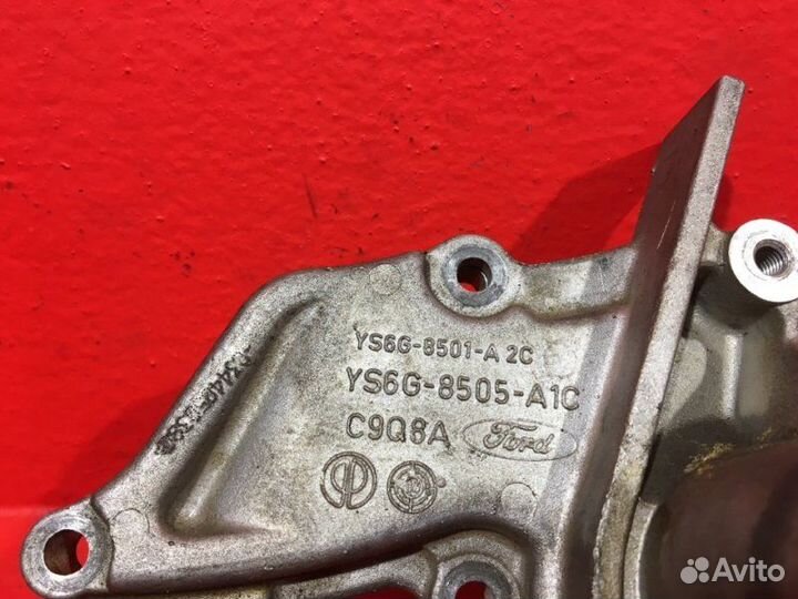 Помпа Ford Focus 1 fydb 1.6 бензин 2001