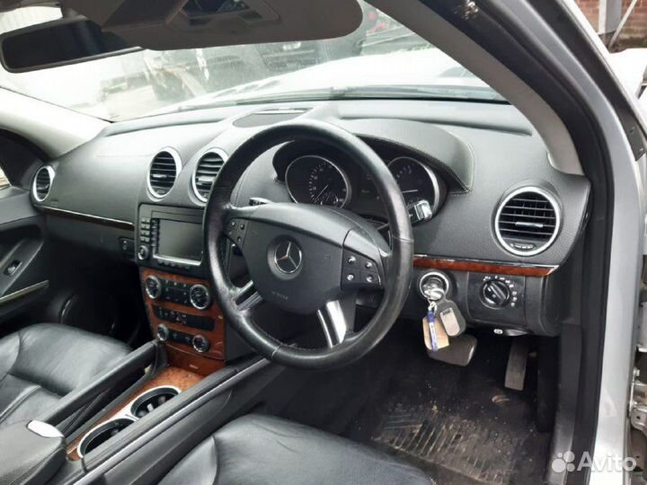 Разбор Mercedes X164