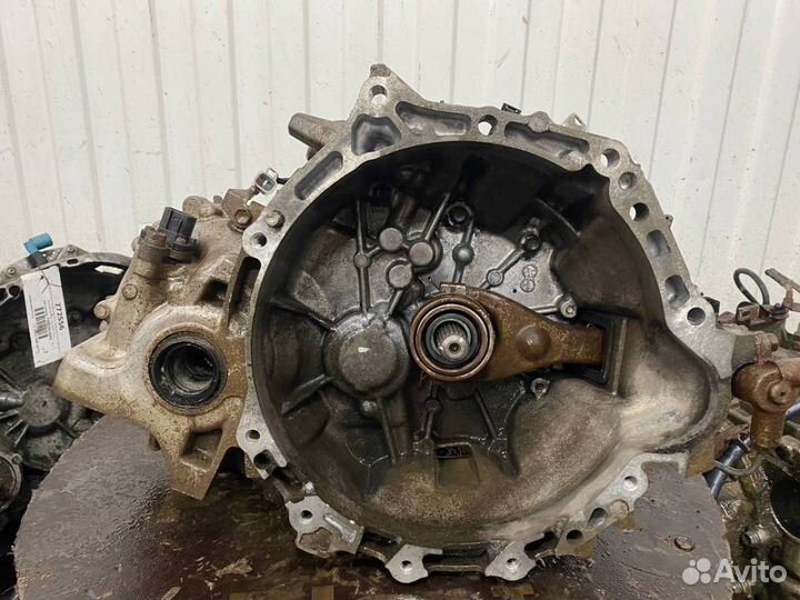 МКПП Toyota Yaris P90 2005-2011