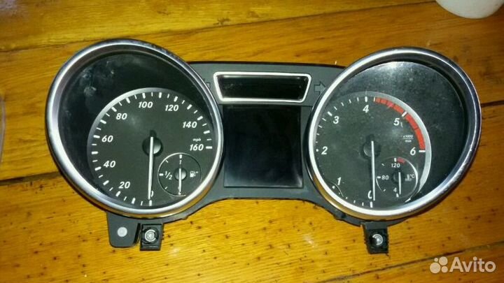 Мл ML 166 панель приборов A1669002805