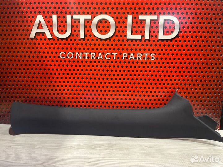 Обшивка салона передняя правая Lexus Rx 4 450Н