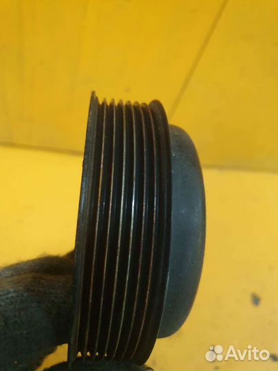 Шкив помпы водяной насоса 3.5 2GR FE 2grfe toyota