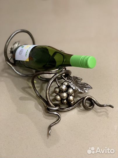 Бутылочница кованая