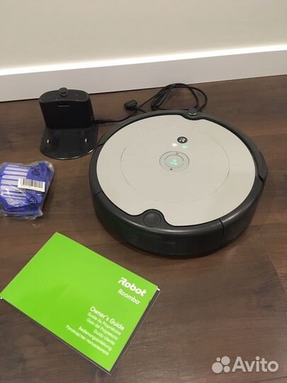 Робот-пылесос iRobot Roomba 698