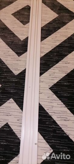 Карниз потолочный трёхрядный 2,8 м, б/у