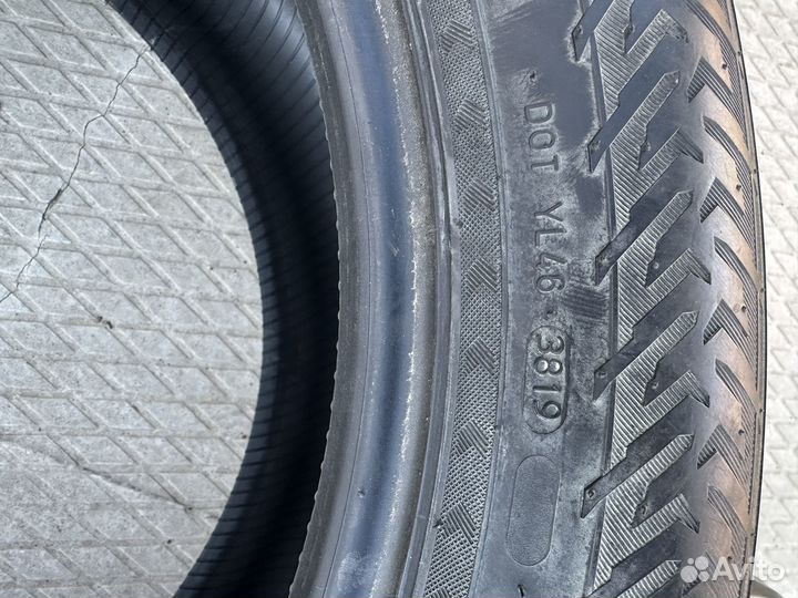 Nokian Tyres Hakkapeliitta 8 SUV 275/50 R20 113T