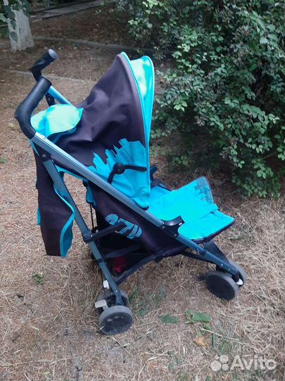 Прогулочная коляска трость