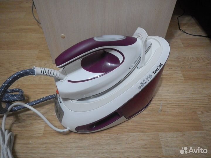 Парогенератор Tefal Express Anti-Calc SV8054E0