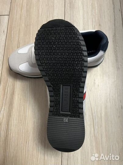 Кроссовки Tommy Hilfiger