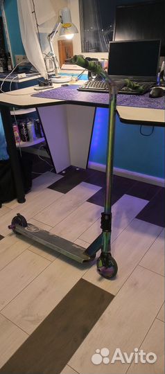 Трюковой самокат стрит Hipe L20