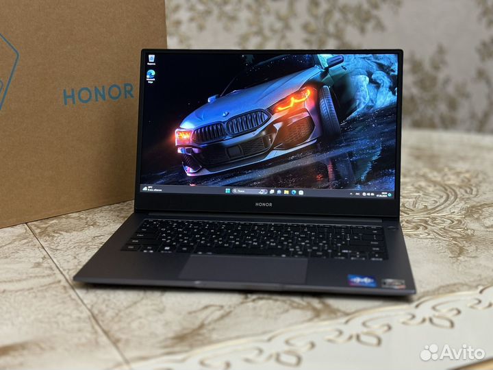 Honor 14''IPS Ryzen 5 5500U / SSD 512GB / RAM 8GB