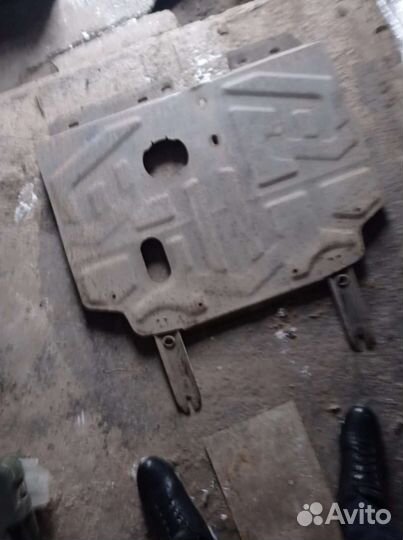 Защита двигателя Lifan x60