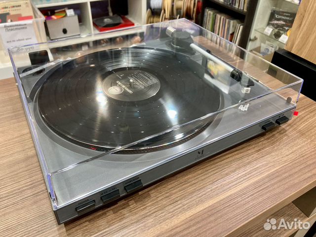 Виниловый проигрыватель Music Public Kingdom TT 21