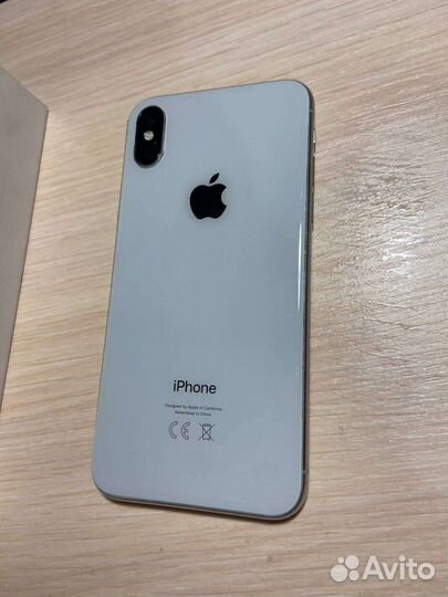 Телефон iPhone X 64/71 RU/A