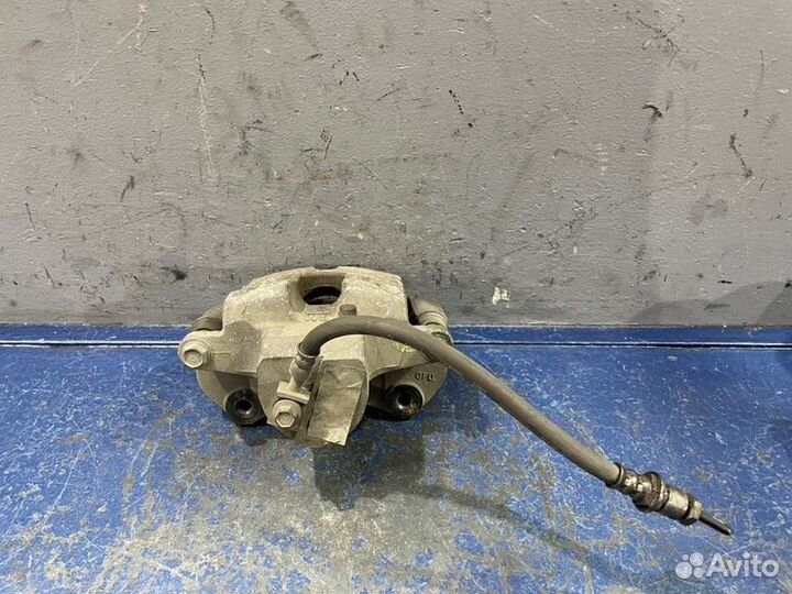 Суппорт задний правый Cadillac Cts 2 07-14 Гг