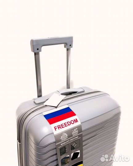 Чемодан на колесах размер s ручная кладь