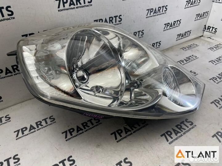 Фара передняя правая mitsubishi mirage dingo