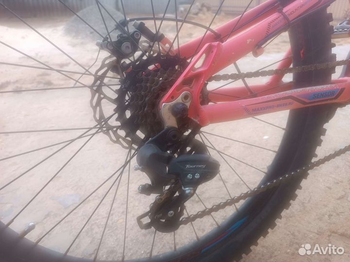 Велосипед maxxpro