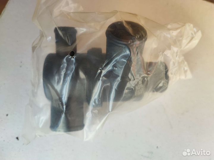 Термостат охлаждающей жидкости Finwhale T108