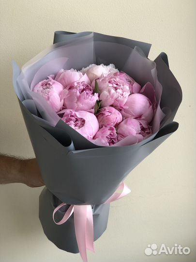 Букет пионов