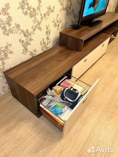 Тумба под телевизор бу