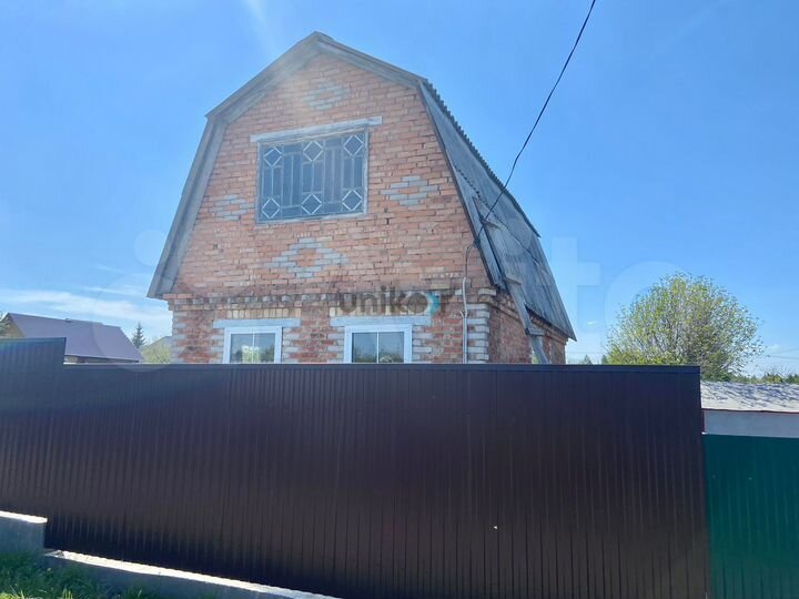 Дом 65 м² на участке 8 сот.