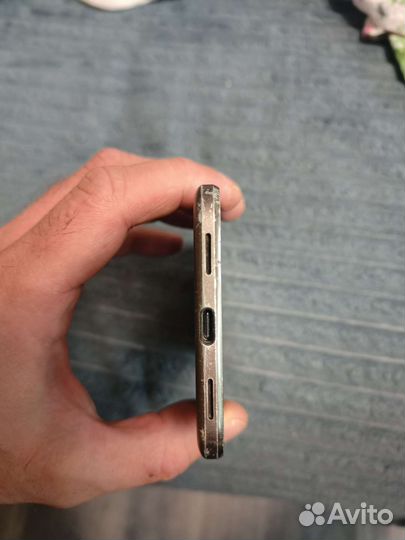 Телефон google pixel xl 4/32