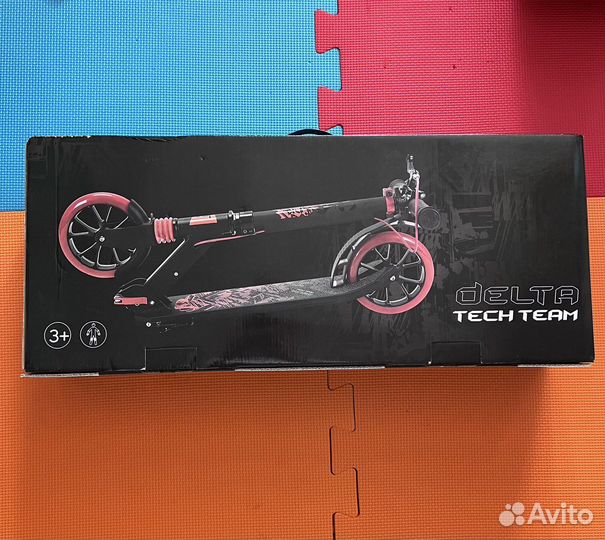 Самокат городской Tech Team Delta