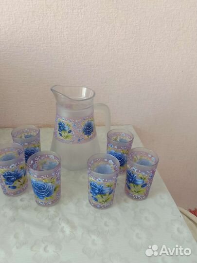 Кувшин со стаканами новый в упаковке