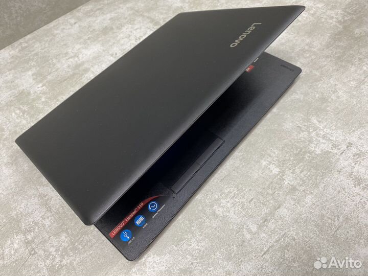 Ноутбук как новый 8gb 2 видеокарты SSD