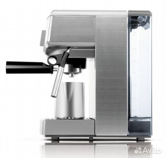 Кофемашина Bork C700