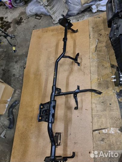 Усилитель торпедо Mercedes-Benz S-Klass седан