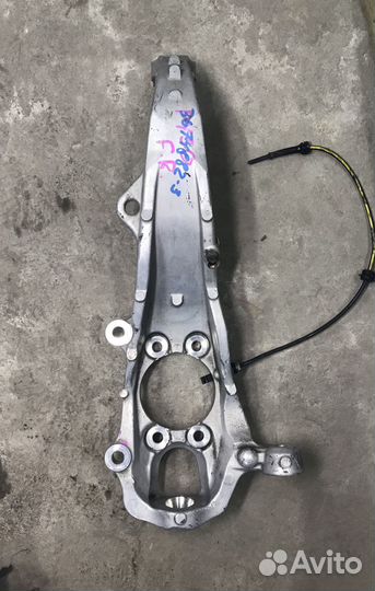 Поворотный кулак Infiniti G25 G35 G37