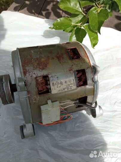 Мотор от стиральной машины