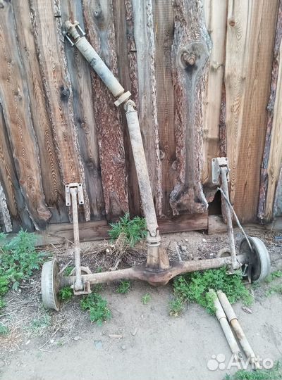 Продам глушитель, МКПП 5ти ступка, мост, движок