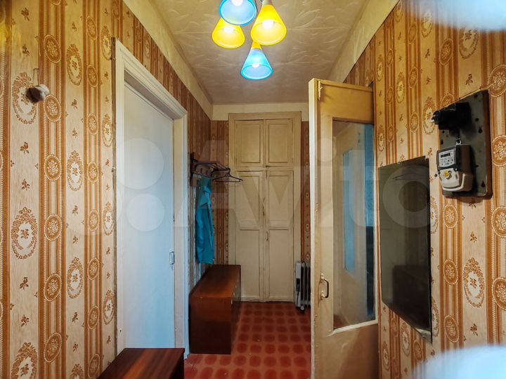 2-к. квартира, 54 м², 4/4 эт.