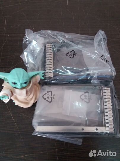 651687-001 Салазки HP Enterprise 2.5