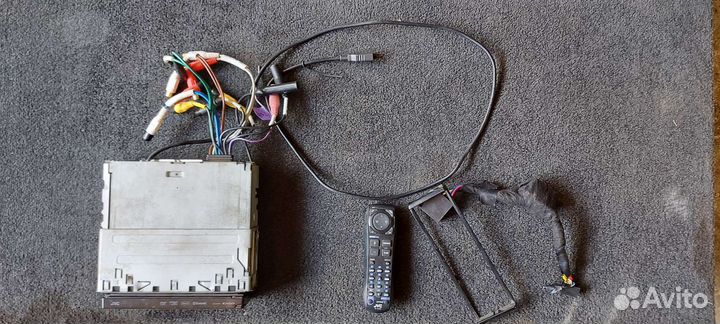 Автомагнитола JVC KD-AVX77