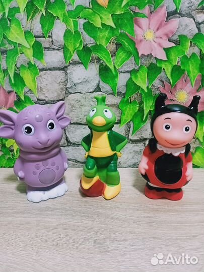 Игрушки/книги/купания (Лунтик/герои Disney)