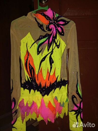 Купальник для художественной гимнастики