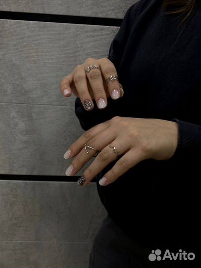 Маникюр Наращивание ногтей Педикюр Салон красоты