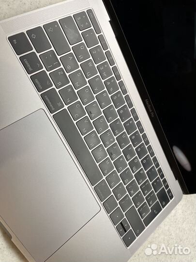 MacBook Pro 13 2017/i5/8гб/128гб