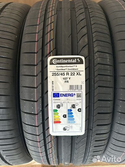 Continental ContiSportContact 5 ContiSeal 255/45 R22 и 285/40 R22 107Y