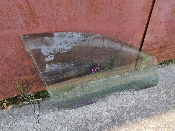 Стекло передней правой двери Форд Фокус 1