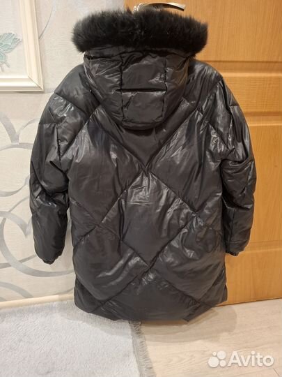 Пальто для девочки 164 Benetton