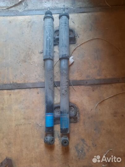 Задний амортизатор мерседес w203